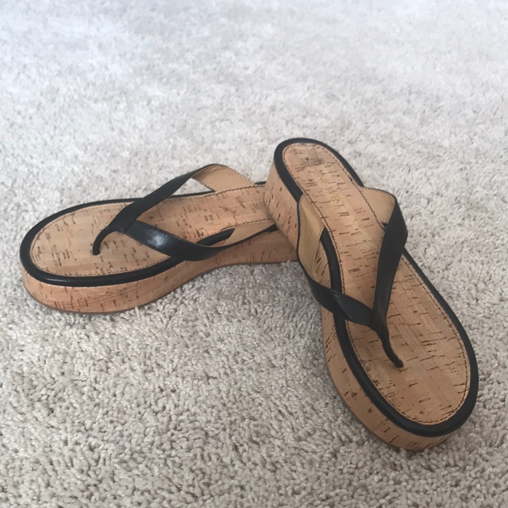Nine west black and cork platform flip-flops